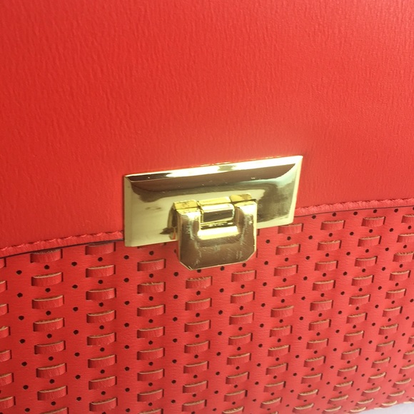 Red Handbag - Picture 8 of 8